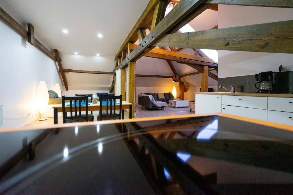 The Backstage Apartamento La-Roche-en-Ardenne Exterior foto